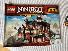 LEGO® NINJAGO Legacy 70670 Kloster des Spinjitzu
