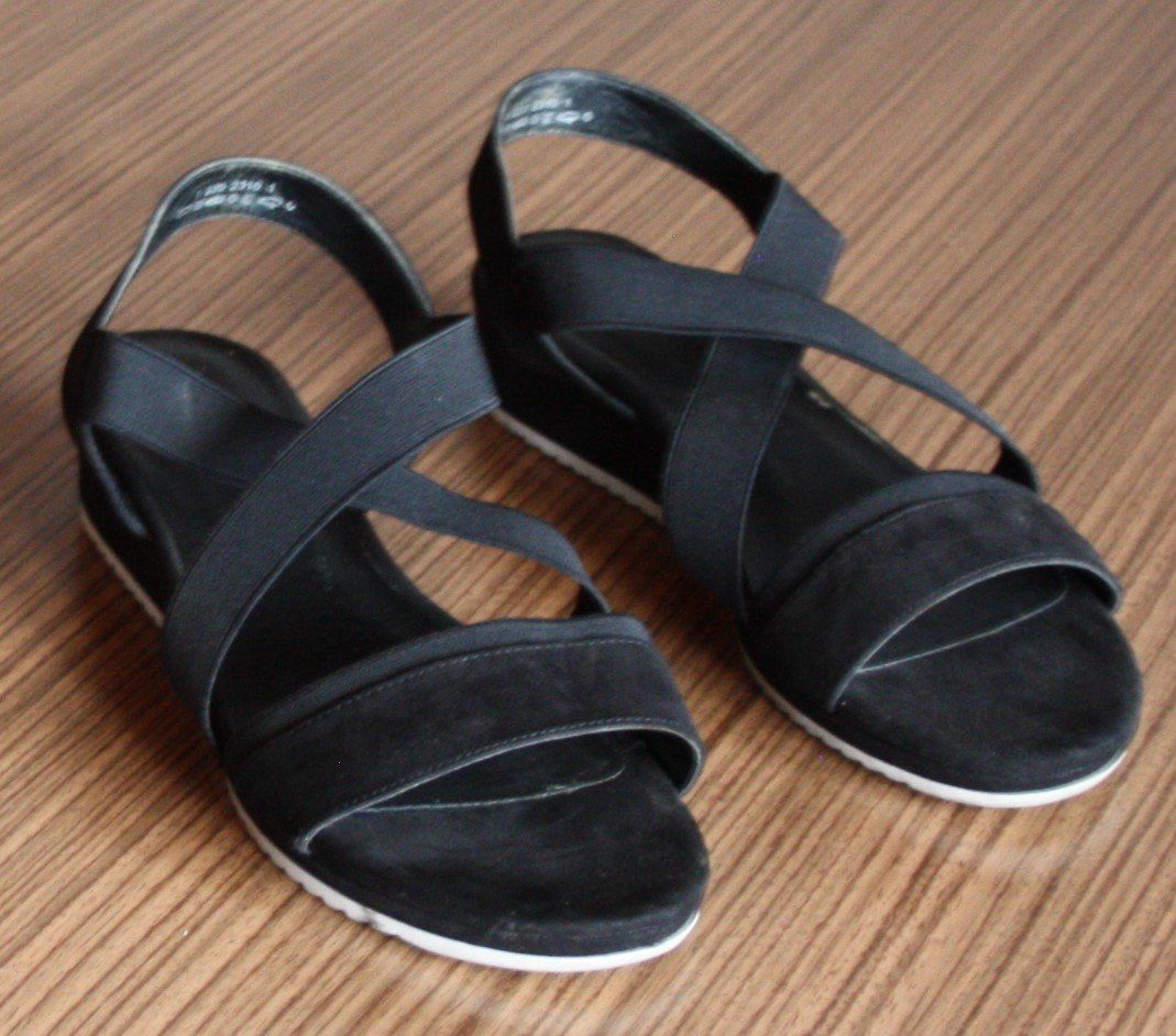 Graceland Damenschuhe: Sandale GRACELAND schwarz  Gr. 42 – Gebraucht aus Flüelen von DiversicumAccessoire 1