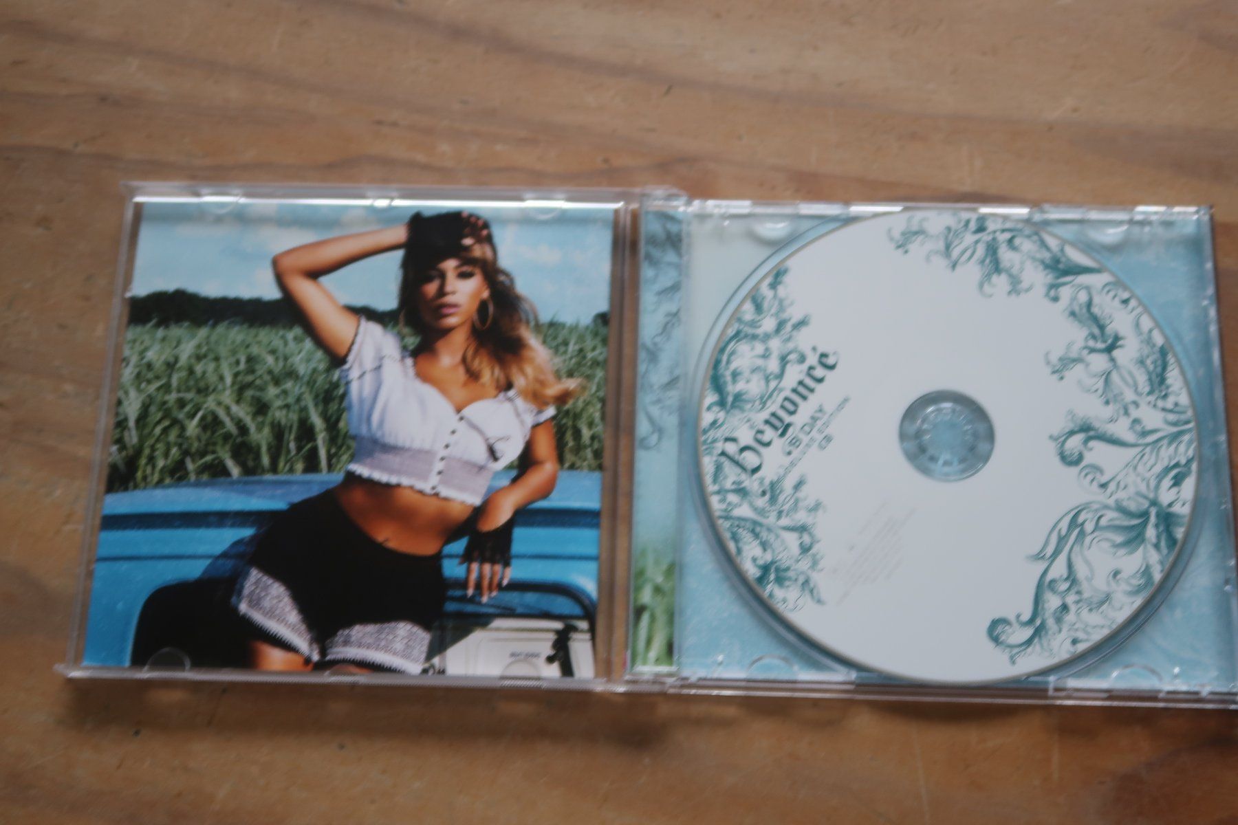 CDs: BEYONCÉ - B'DAY - CD – D'occasion à Basel par Patiscat 3