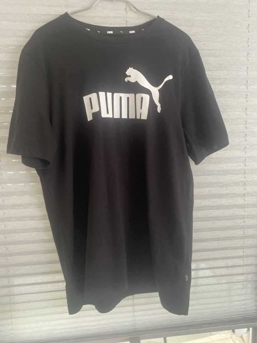 Puma T-shirt: T-shirt coton noir Puma neuf – Nuovo (secondo la descrizione) da Granges VS venduto da avm_mj7b