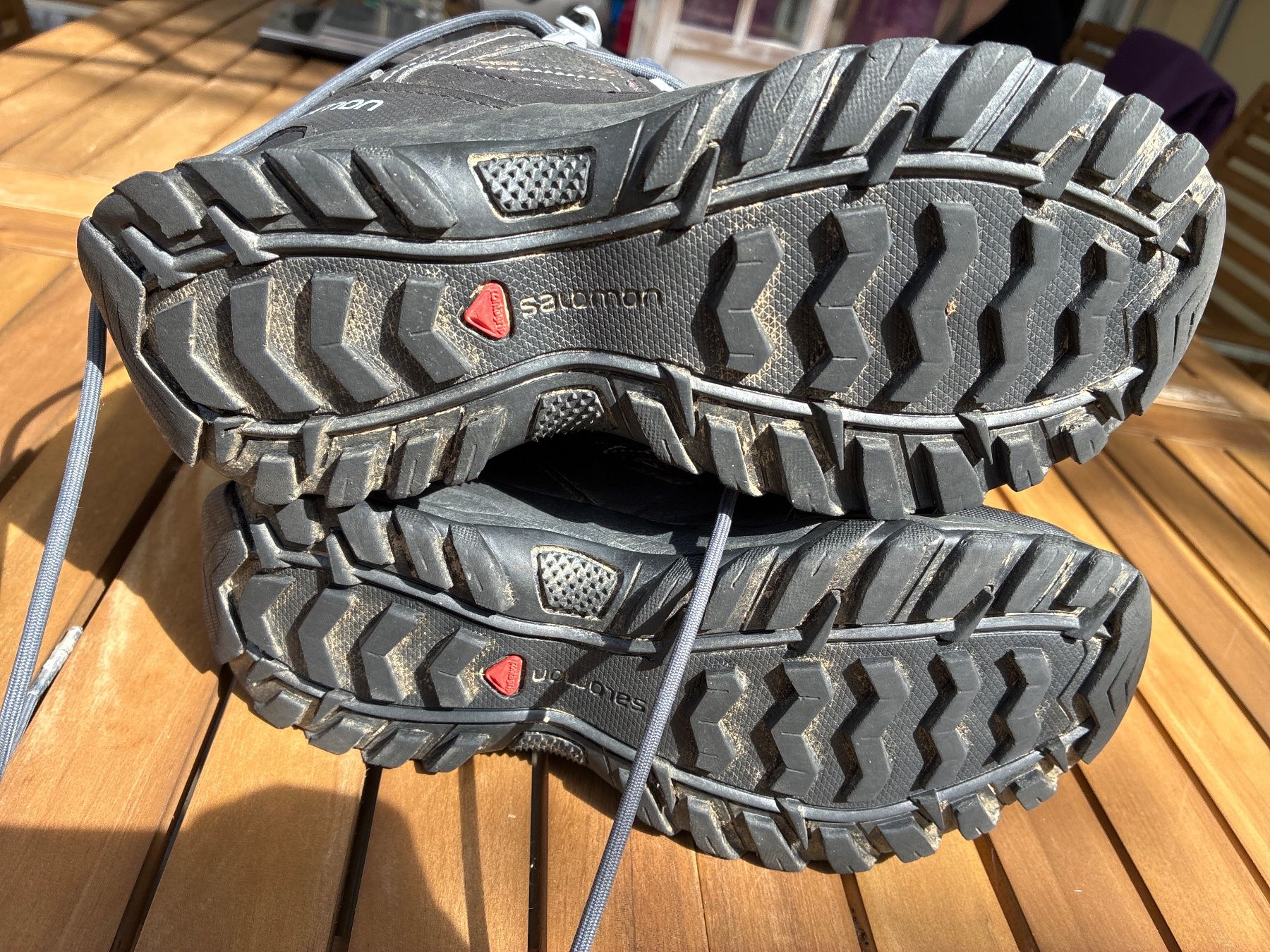 Salomon Schuhe für Jungen: robuste Wanderschuhe Salomon Kinder Grösse 36 gebraucht – Gebraucht aus Guntershausen von Gloominati 2