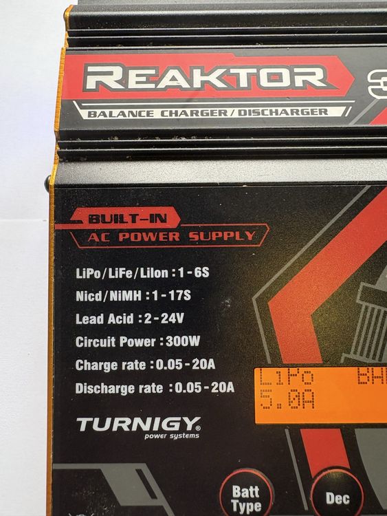 Turnigy Reaktor 300W 20A Balance Charger/Discharger (Neuf (Voir