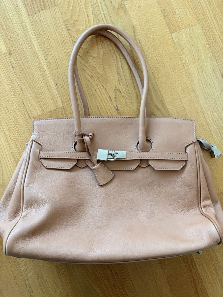 Sacs femmes: Tasche Echtleder beige  – D'occasion à Zürich par ufe_f5q5