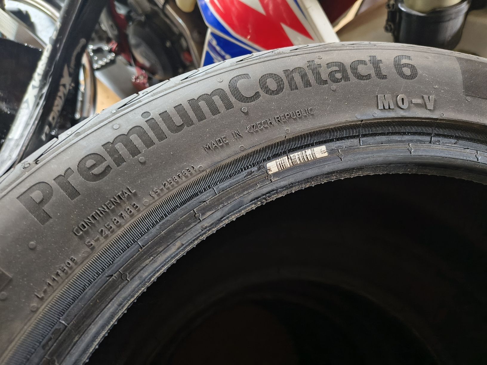 Pneumatici & Ruote complete: 2 Sommerpneu Continental 245/45R19 – Usato da Volketswil venduto da wrrhx 3