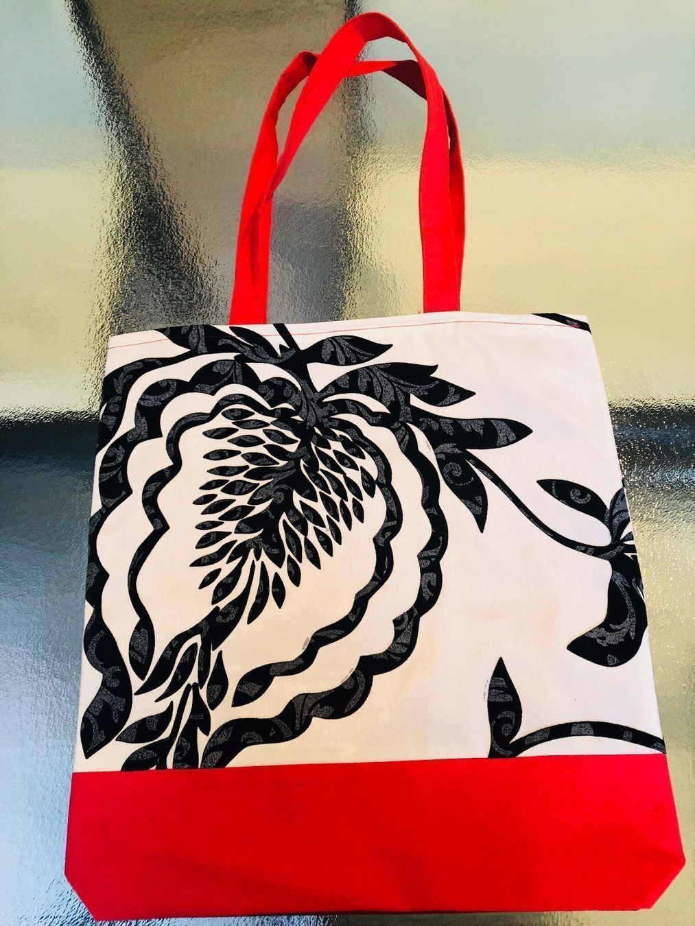 Borse da donna: Sac avec nécessaire  / Tasche mit Necessaire – Nuovo (secondo la descrizione) da Veyrier venduto da Szurkemaci 2