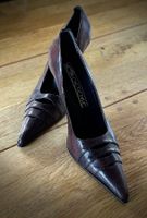 Neue Elegante braune Leder-Pumps der Marke SHOESENSE, Gr. 38