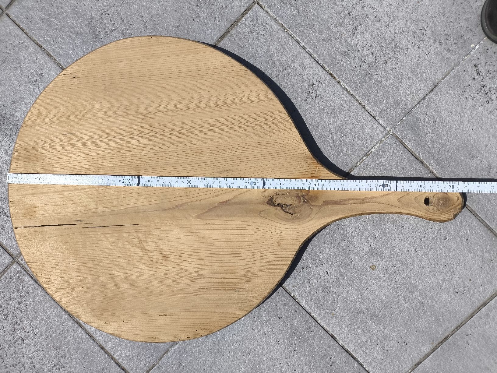 Articoli in legno: Rustikale Holzschaufel - pizzaplatte 50 cm – Usato da Seuzach venduto da Shhfalfa 2