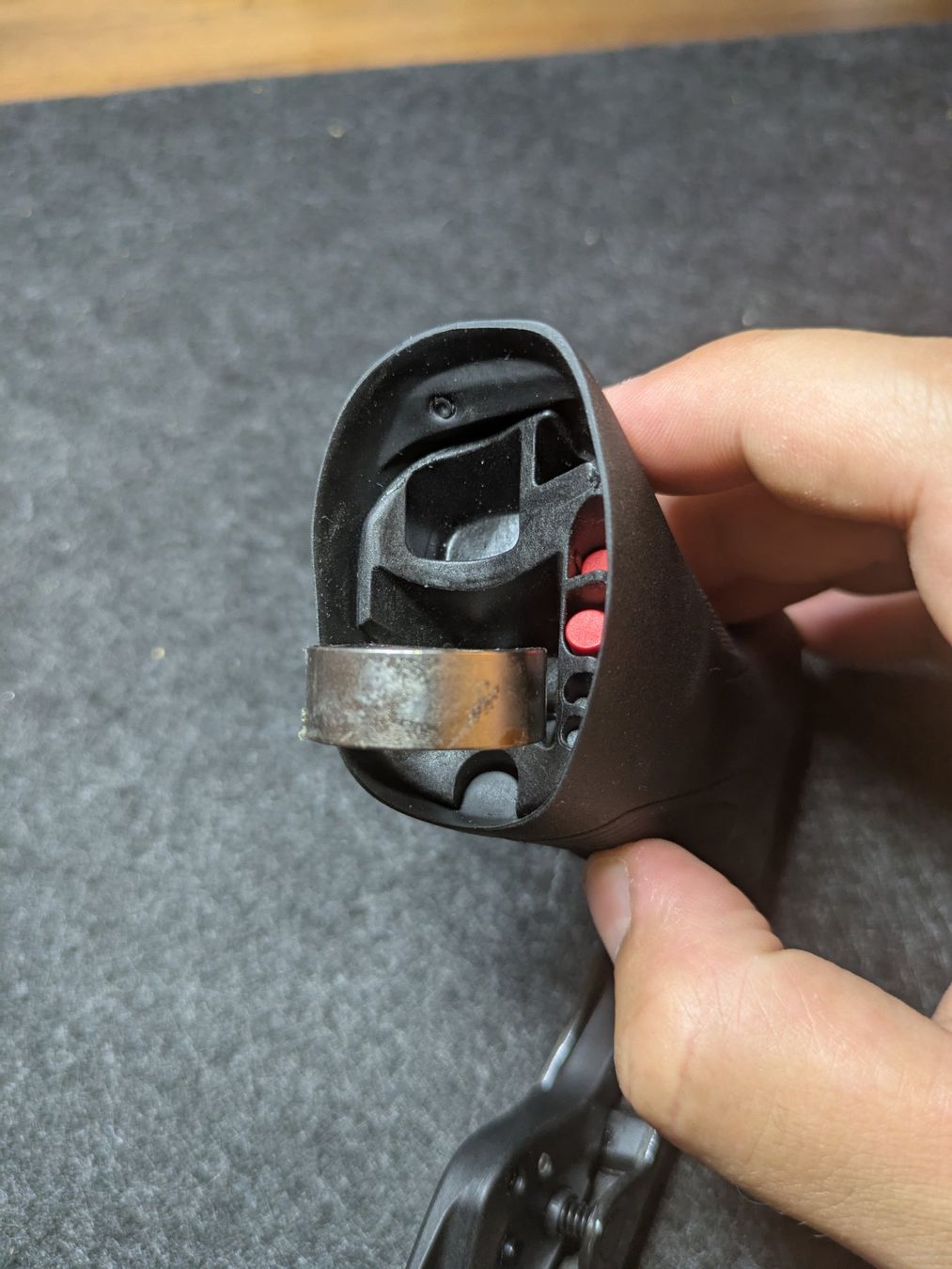 Sram Pezzi di ricambio: SRAM RED eTap Shift Levers Set (Left & Right) / Schalt-/Brem – Usato da Basel venduto da Greutzi 9