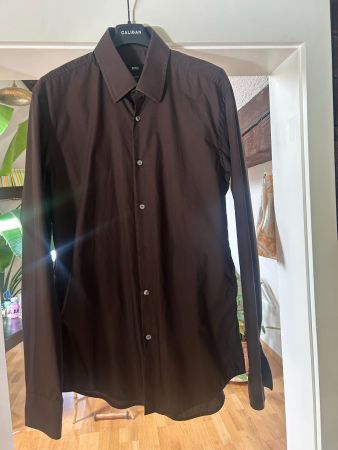 Hugo Boss Slim Fit, dkl. Braun