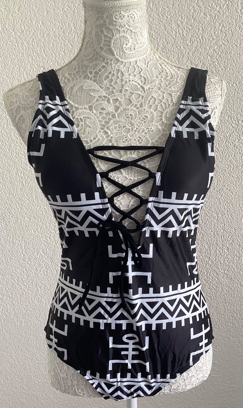 Badekleider & Bikinis: Maillot de bains – Neu (gemäss Beschreibung) aus Le Landeron von ArianeNi