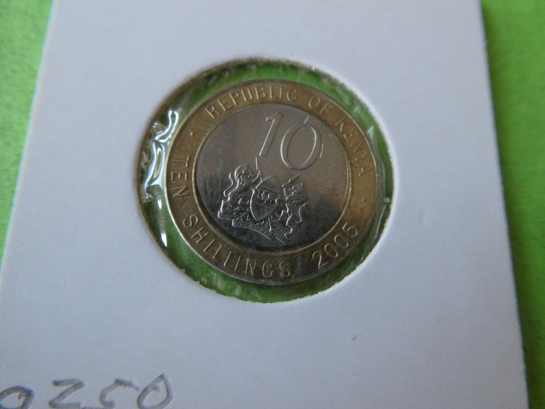 Toutes les monnaies: Kenya 2005, 10 Shillings    stgl – Neuf (Voir description) à Hinterforst par Rohusri 1