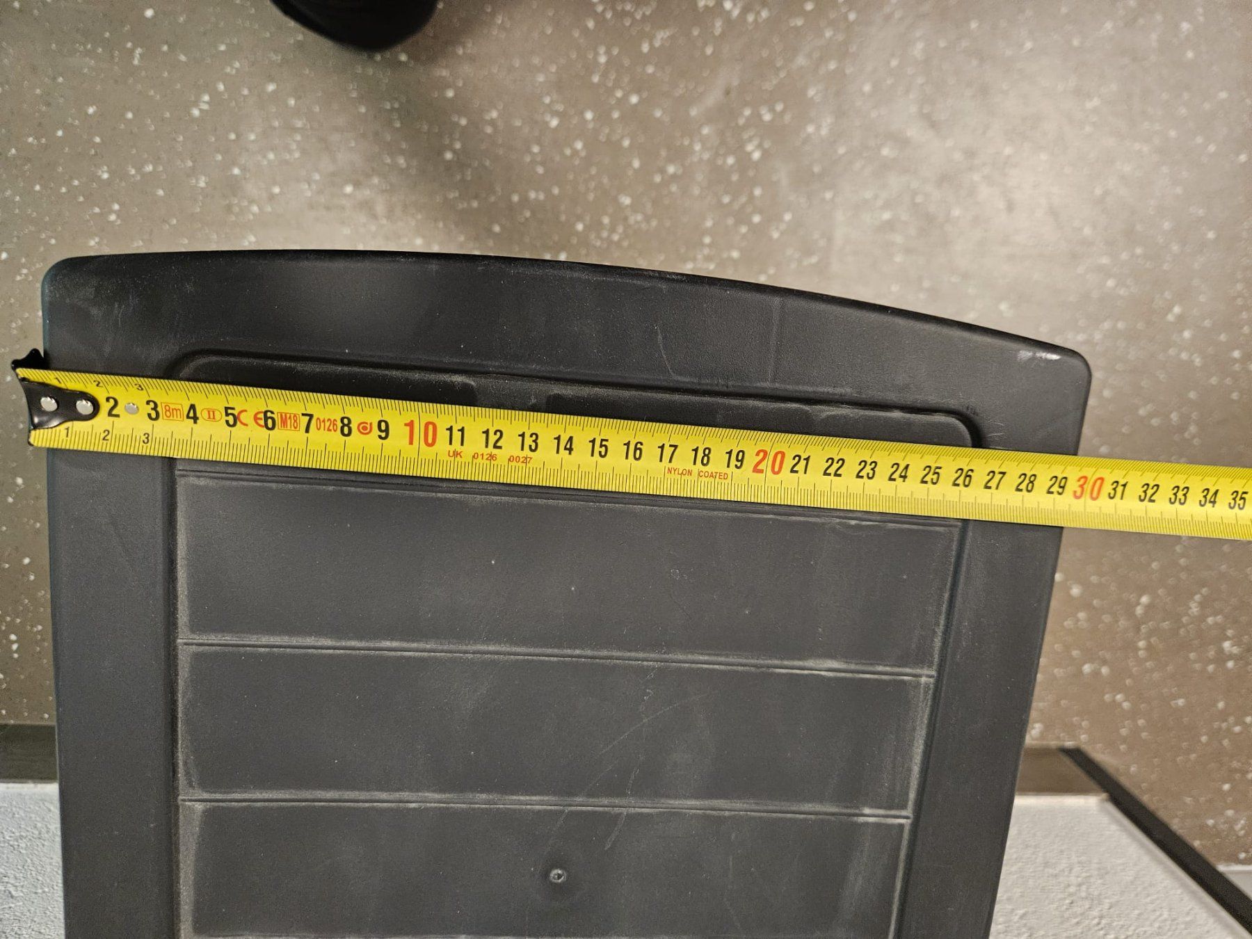Sistemi di archiviazione: Schubladenbox mit Elektronik-Konvolut – Usato da Winterthur venduto da Moineau_Mechanics 2