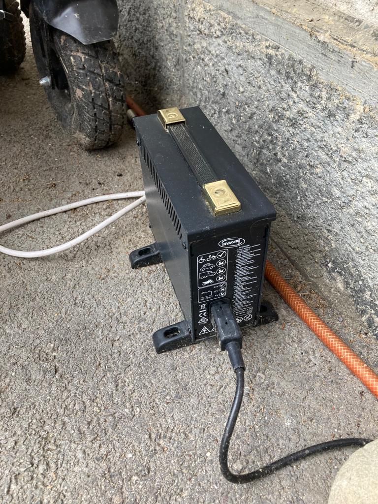 Sedie a rotelle: Elektro Rollstuhl – Usato da Murten venduto da Bizzarrofime 7