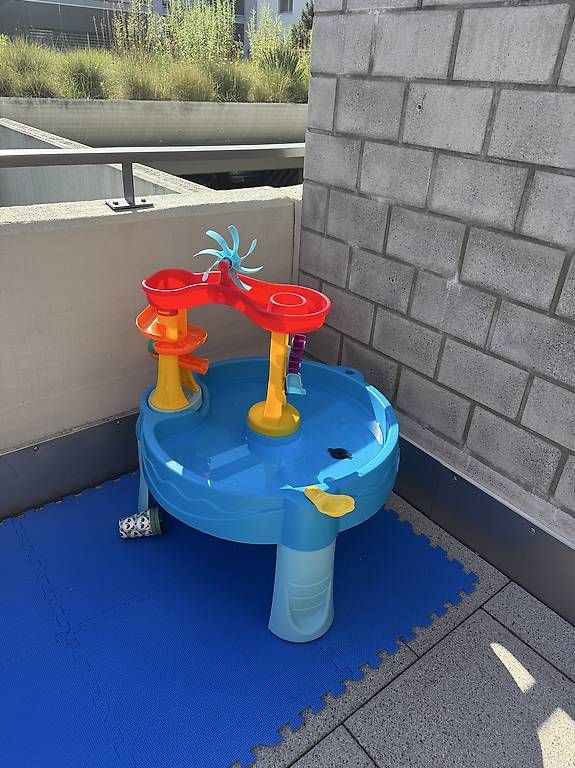 Giocattoli: Wassertisch – Usato da Steffisburg venduto da kaltrina8