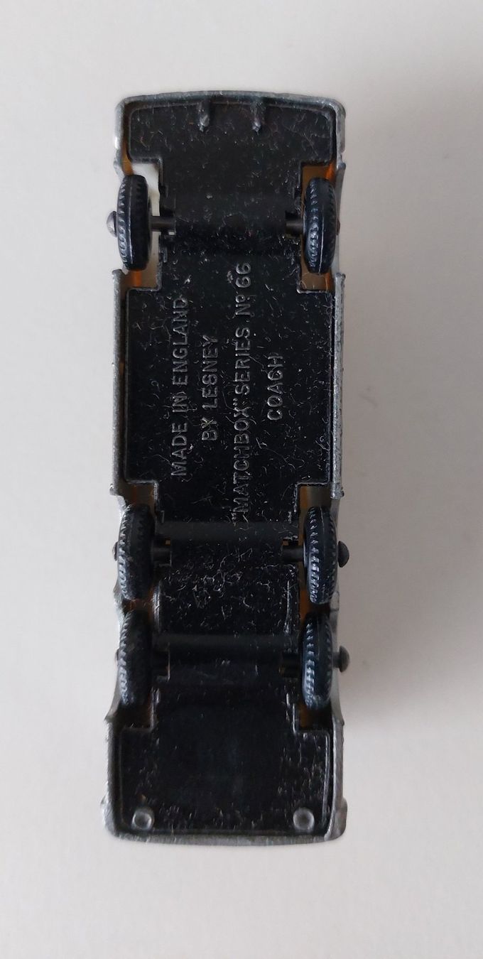 Matchbox Modellini d'auto: Matchbox Lesney No. 66 C Greyhoud Bus Car – Usato da Schenkon venduto da Elbarto007 6