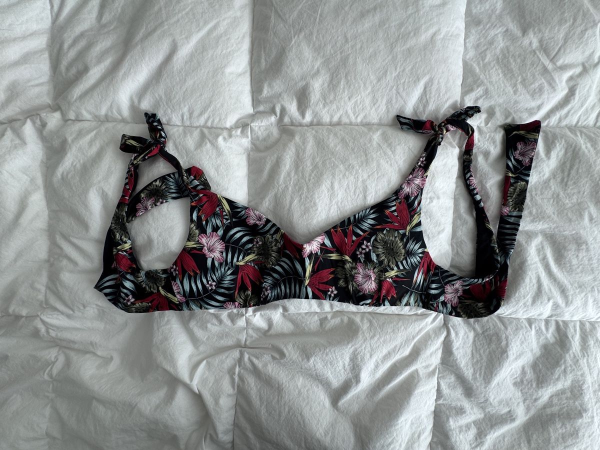 Calzedonia Badekleider & Bikinis: Bikini Top Floral Print – Gebraucht aus Zürich von Tanja_G88