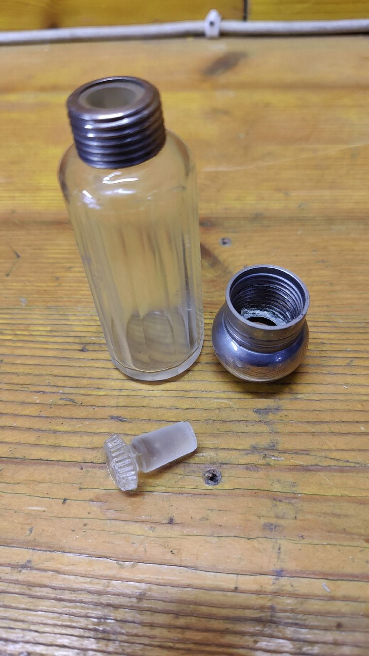 Flaconi: Antike Glas Parfum Flacon (L3) – Usato da Neuenhof venduto da bro_9zsg 3