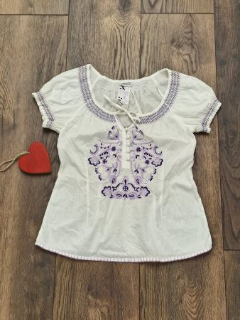 Street One Bluse weiss lila bestickt Gr M neuwertig!