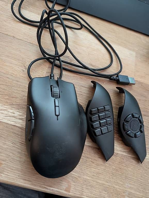 Razer Maus: Naga Trinity Gaming Maus – Gebraucht aus Gommiswald von Derbeth01