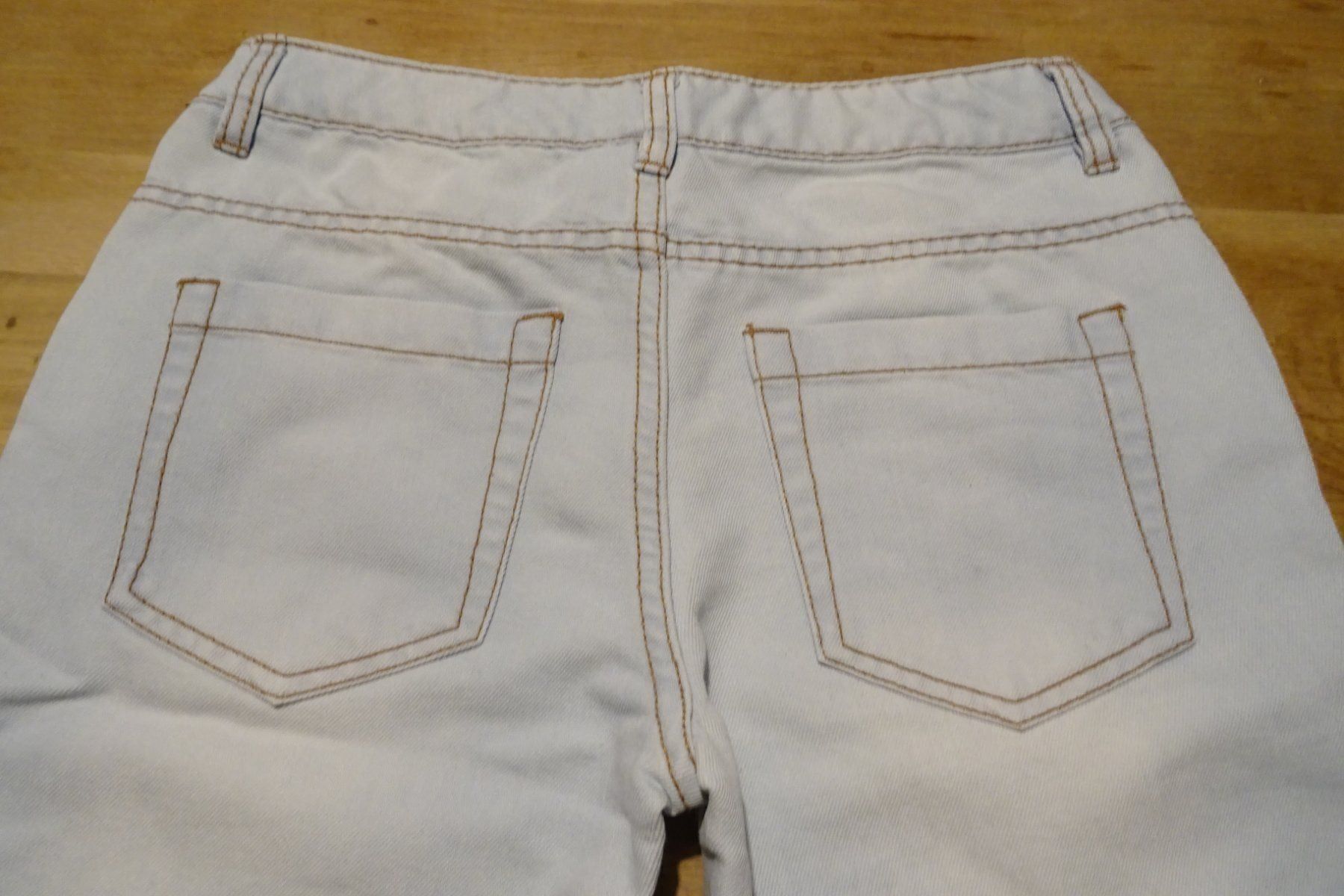 Pantalons: hellblaue Shorts Gr. 152 – D'occasion à Urtenen-Schönbühl par Chaeppeler 3
