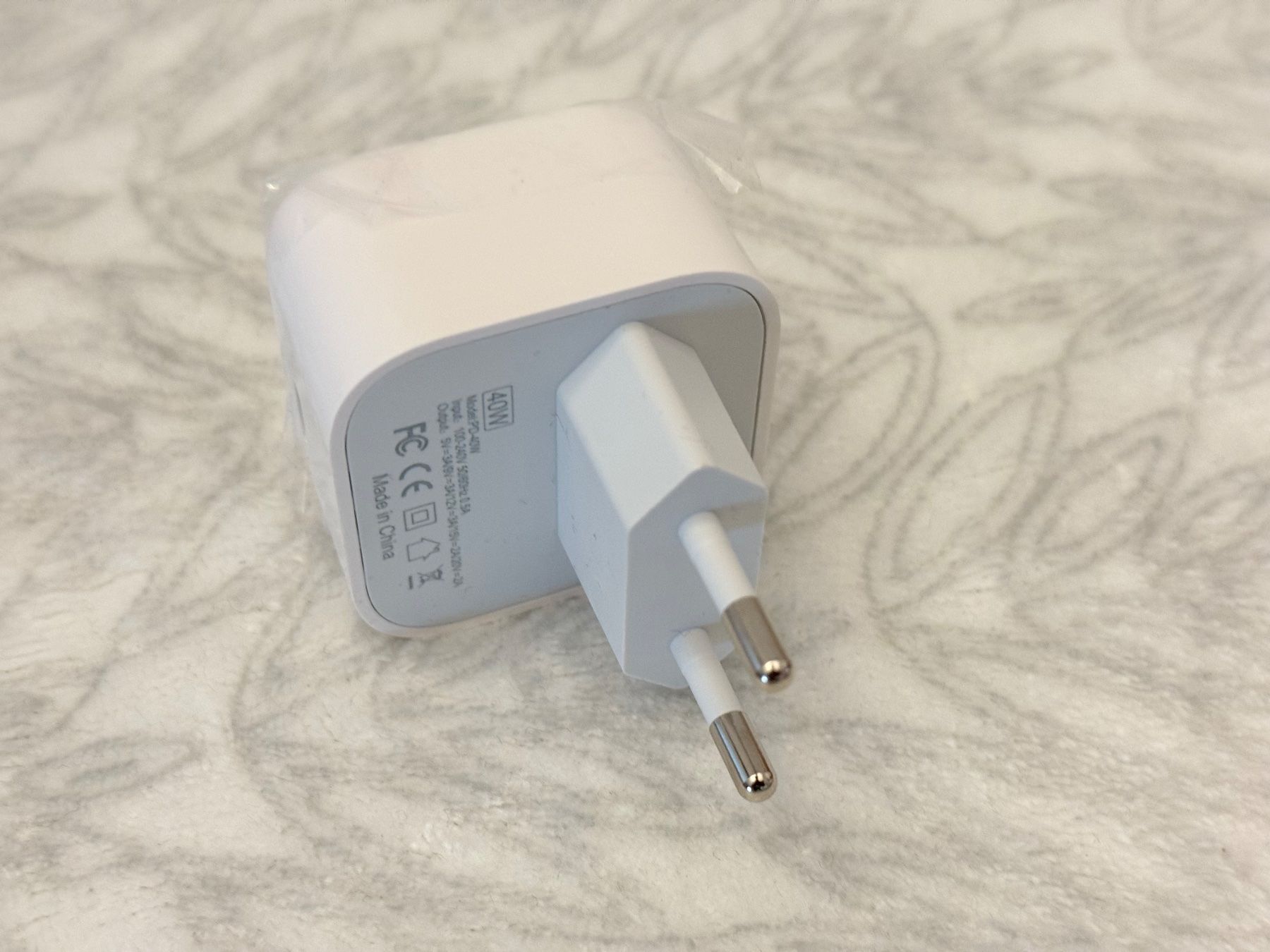 Unità & Adattatore: 🆕 Ladestecker / Adapter, USB-C - EU-Stecker – Nuovo e nell'imballaggio originale da Weinfelden venduto da Bauselina 2