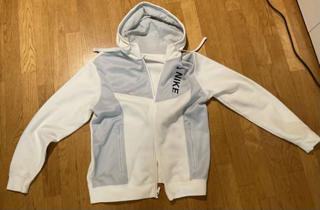 Nike Gr. M Zipperhoodie