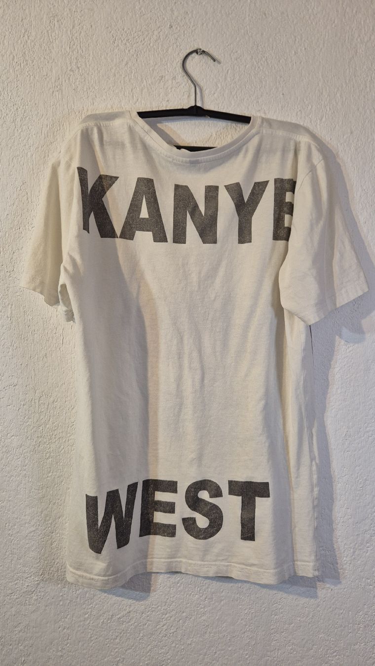 T-shirt: 2011 Kanye West T-Shirt - size M – Usato da Locarno venduto da Johnnys_Retro_Shop 1