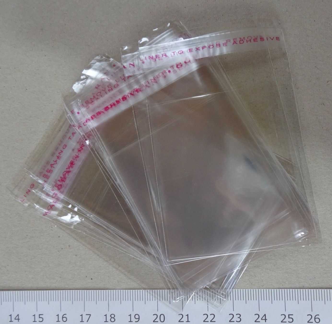 Contenitori & Simili: Cellophan kleine Beutel ca 1000  5 x 5 cm   selbstklebend – Nuovo e nell'imballaggio originale da Leuggern venduto da unico10 4