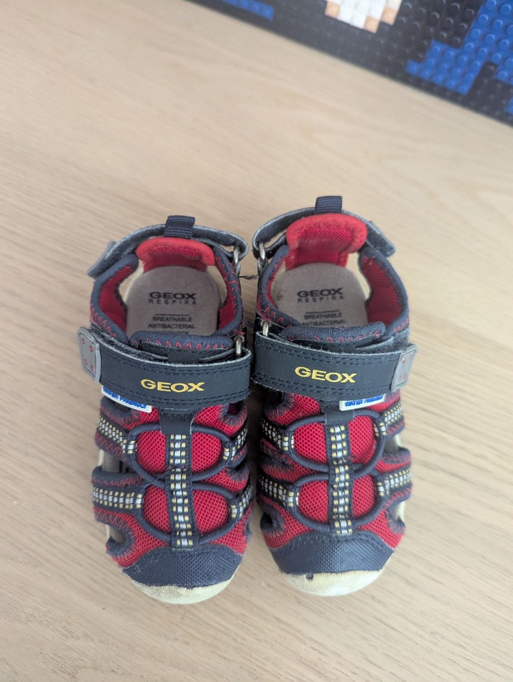 Geox Schuhe für Jungen: Geox Sandalien Kinderschuhe Gr.23 – Gebraucht aus St. Gallen von Mosaika 1