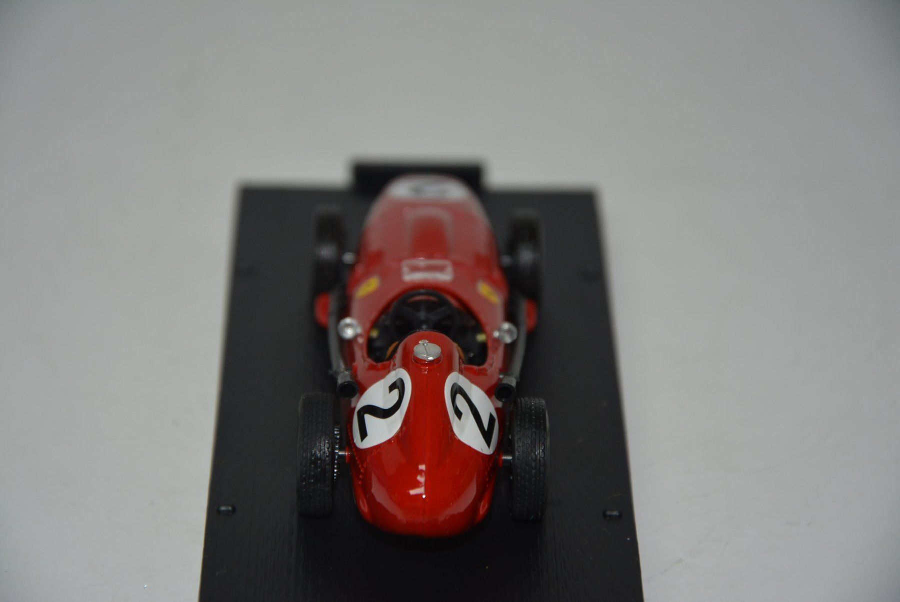 Ferrari Modellini d'auto: Ferrari D246 G.P.  GB 1958 , Brumm ,1:43 – Nuovo e nell'imballaggio originale da Goldach venduto da Feivel9 7