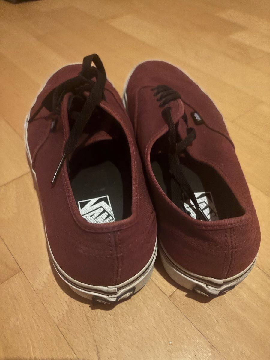 Scarpe da uomo: Red Vans 43 – Usato da Chexbres venduto da doe_xns6 3