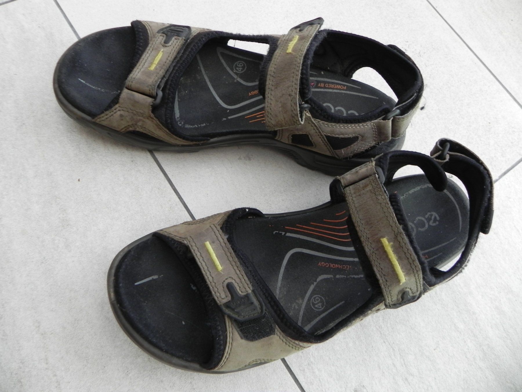 Ecco Scarpe da uomo: Sandalen Ecco Herren Grösse 46 – Usato da Stallikon venduto da pcerny16 1