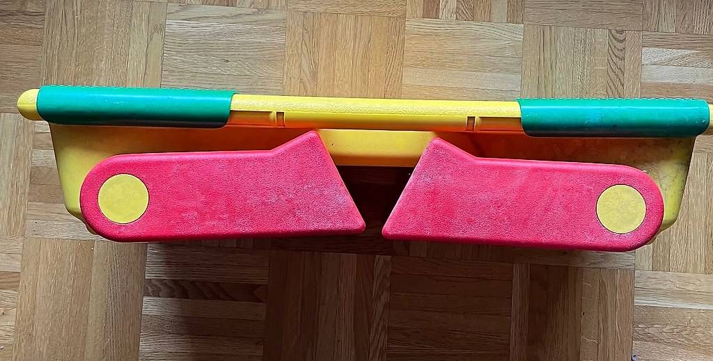 Lego Spielzeuge: Table et rangement – Gebraucht aus Martigny von Cavag 3