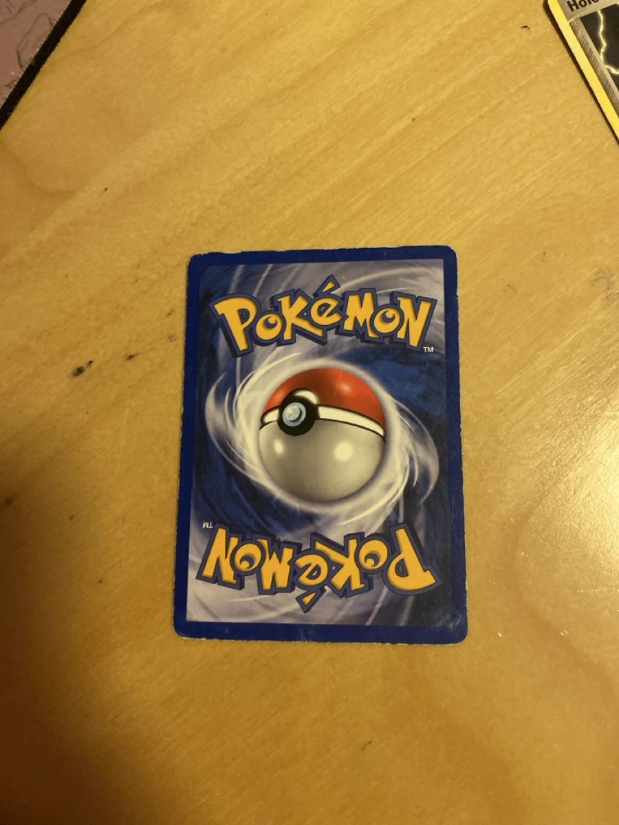 Pokémon Giochi: Carte Pokémon Kabutops 1999-2000 – Usato da Lausanne venduto da LorenaOrtega 1