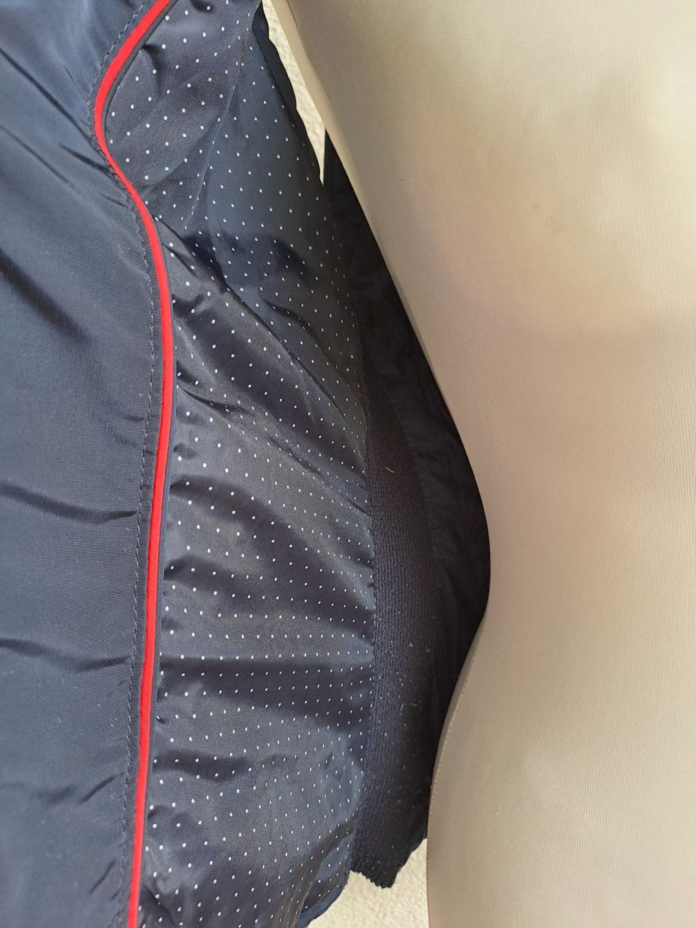 Zara Gilet & Giacche senza maniche: Damen-Gilet Zara S – Usato da Volketswil venduto da ronbons 7