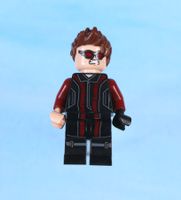 LEGO Minifigur Hawkeye - Black and Dark Red Suit