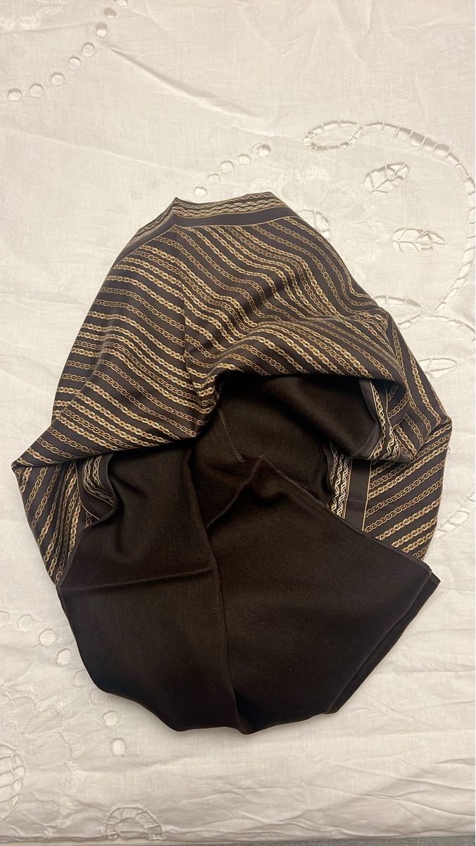 JN & LULU Sciarpa Quadrata In Raso Donna - 68x68 Cm, Marrone, Morbida E Lucida - Accessorio Moda Multiuso