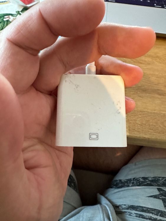 Lecteurs & Adaptateurs: Hama Mini DisplayPort Adapter für VGA Made in Germany – D'occasion à Weggis par Gore01 3