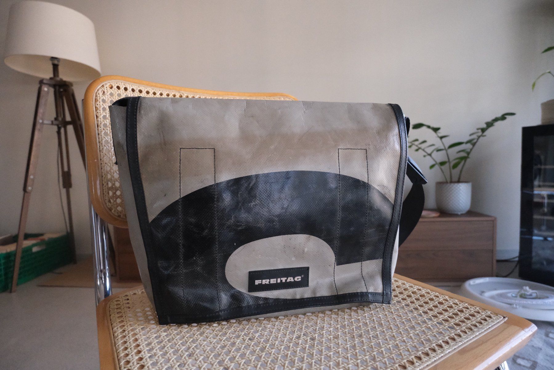 Freitag Taschen: Freitag Tasche Serie G5.1 – Gebraucht aus Luzern von sch_h7rz
