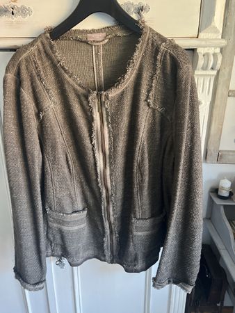 Triangle by s.Oliver Jacke Damen Gr. XL, oliv