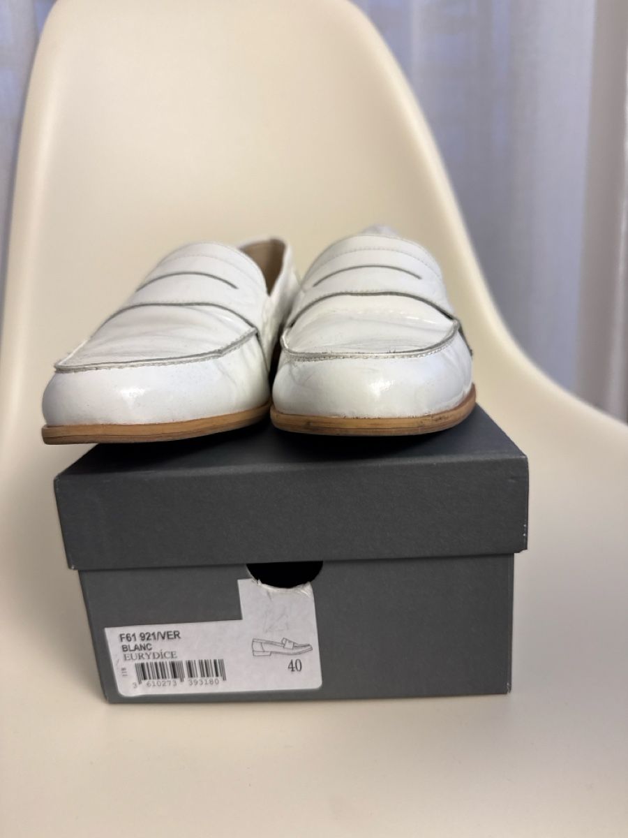 Damenschuhe: Minelli White Patent Leather Loafers - EU 40 – Gebraucht aus Zürich von nad_s27g 1