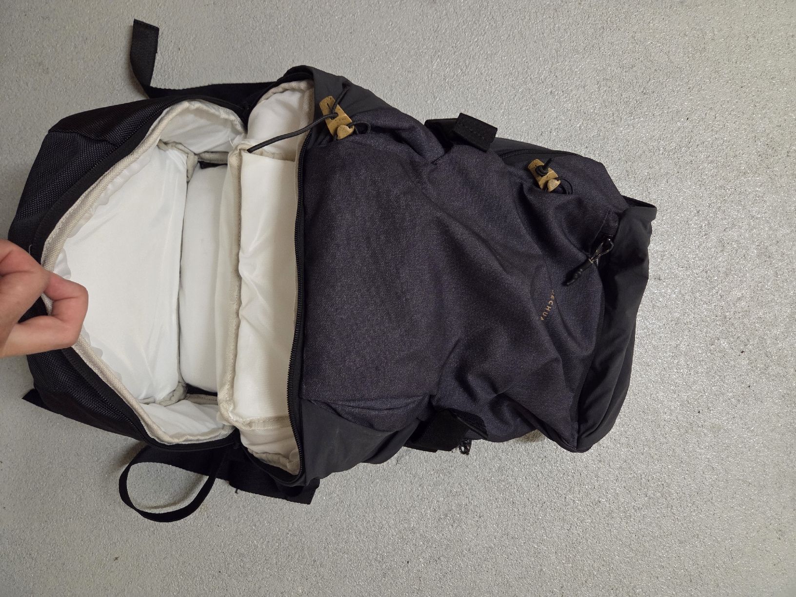 Decathlon Rucksäcke: Decathlon Isothermischer Wanderrucksack 20L  – Gebraucht aus Kriens von bol_n7fp 1