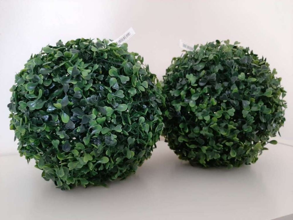 Boules de buis artificielles - MOTHINESSTO - 12 cm - 4 pcs - Résistant aux intempéries - Aspect