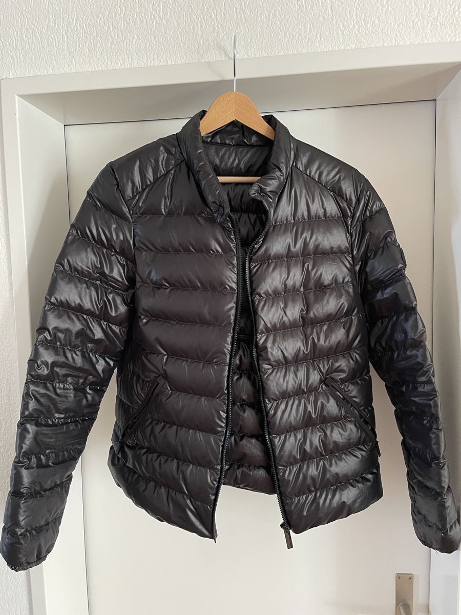 Moncler Vestes: Moncler Jacket  – D'occasion à Baden par ndo_t7nz