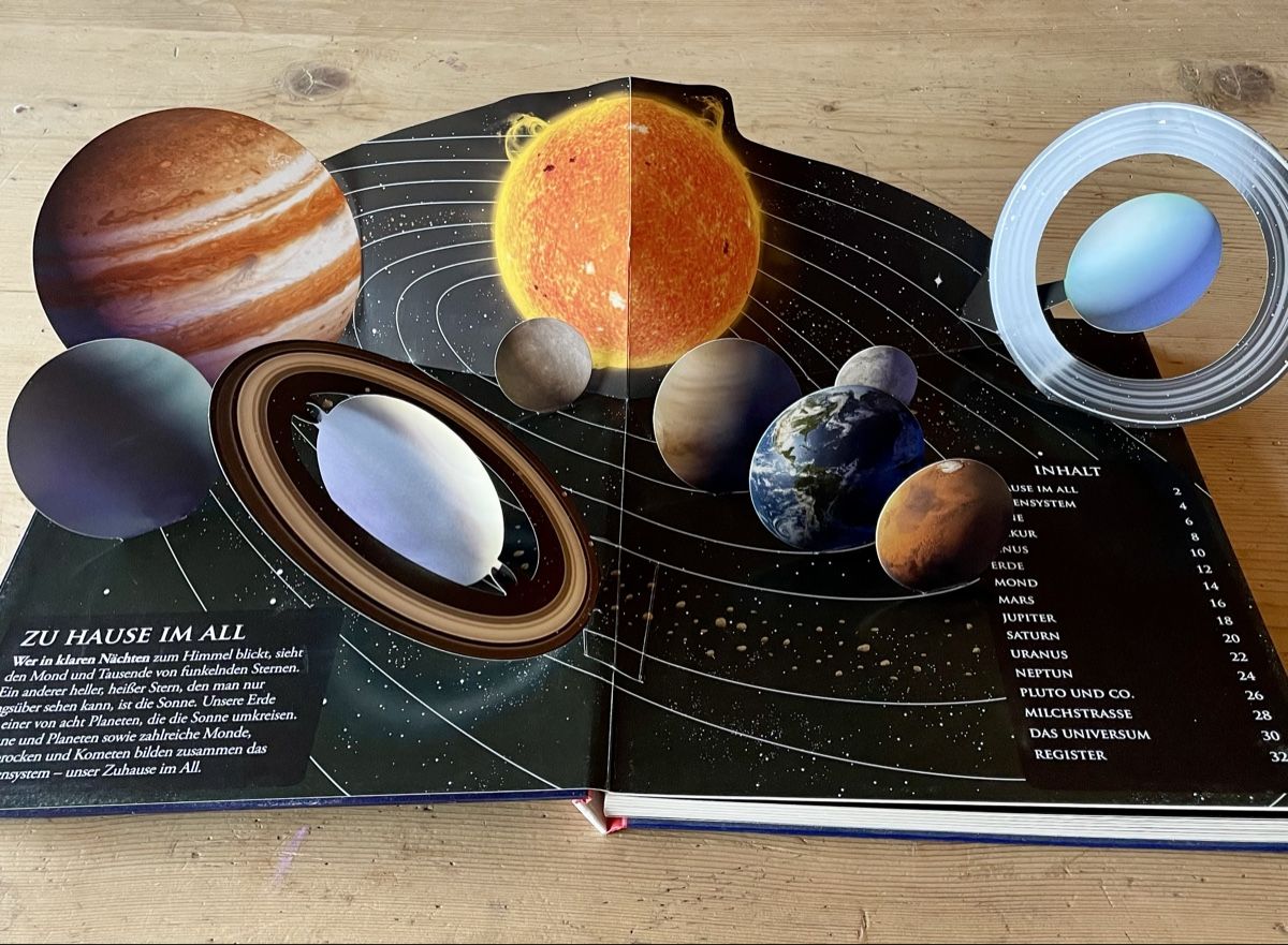 Livres: Grosser Kinder-Weltraumatlas – D'occasion à Oberwil-Lieli par Denise5 1