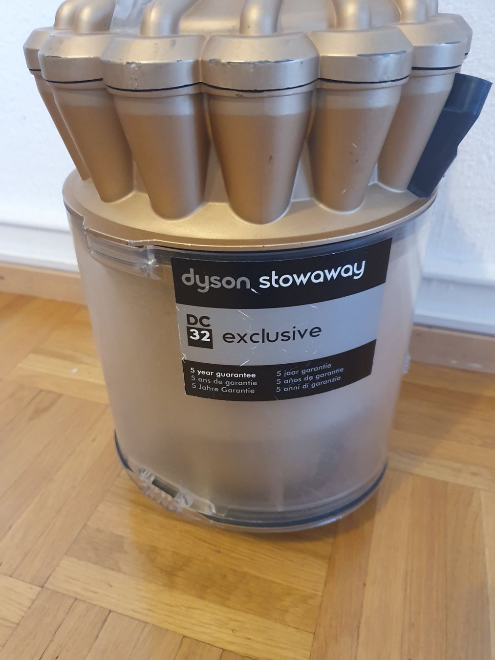 Dyson Aspirateurs & Accessoires: Cyclone pour Dyson DC23 d'occasion – D'occasion à Prilly par RoDyRe 2