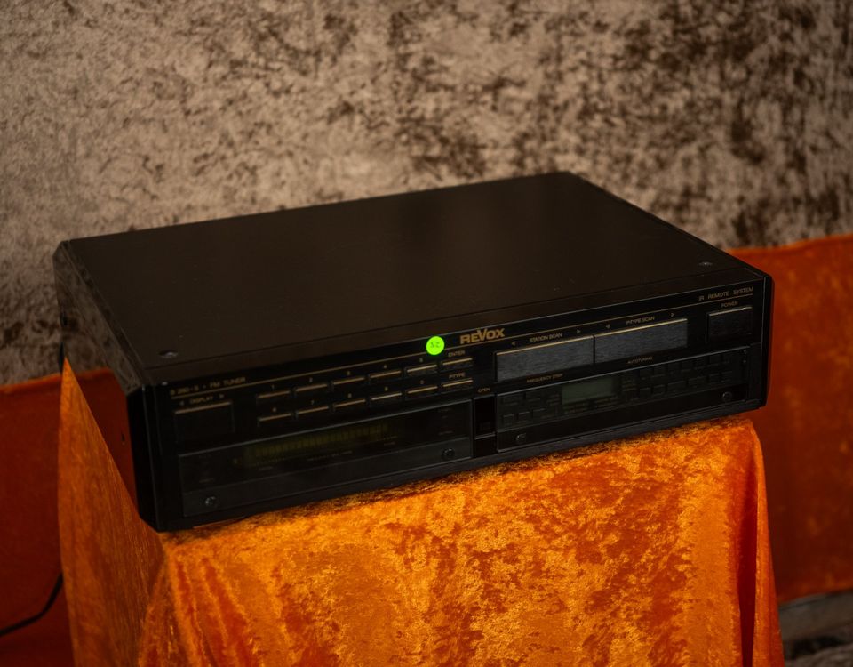 Revox B260-S Tuner – lässt sich einschalten (1) (Gebraucht) in ...