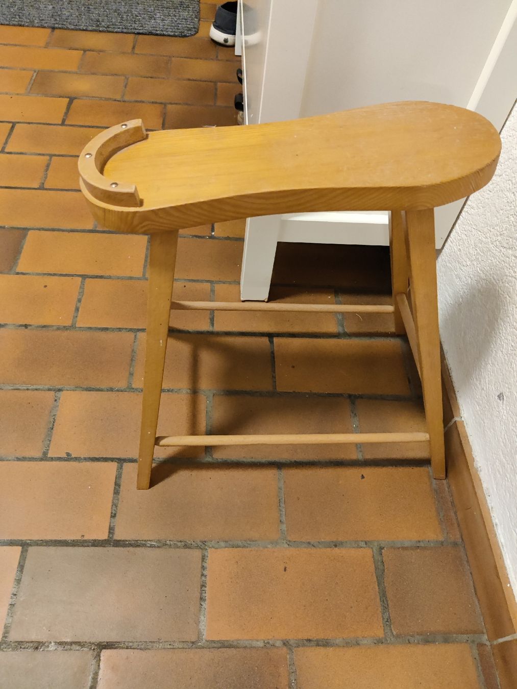 Porte manteau: Schuhmöbel – D'occasion à Basel par Al_Pacca 1
