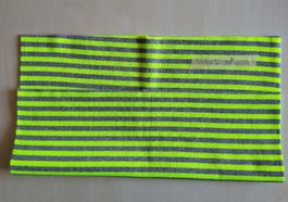 Neon-gelber Bördchen Stoffresten gestreift 35x39cm