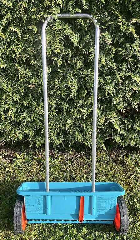 Altro in Utensili da giardino: Streuwagen von GARDENA – Usato da Zürich venduto da kangi25 1